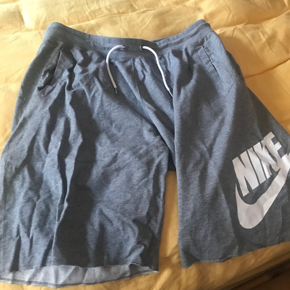NIKE SHORTS ‼️
